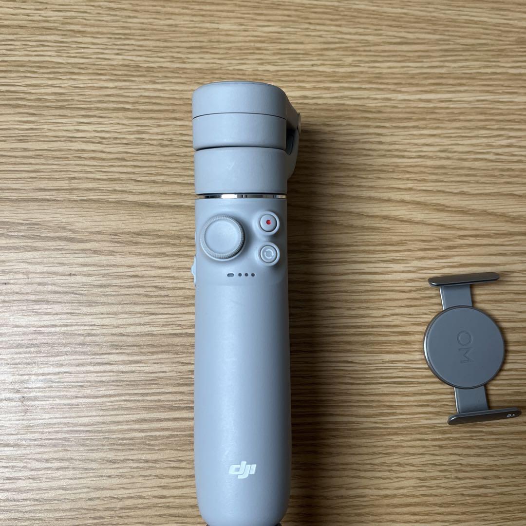 【期間限定値下げ】DJI OM5 スマホジンバル