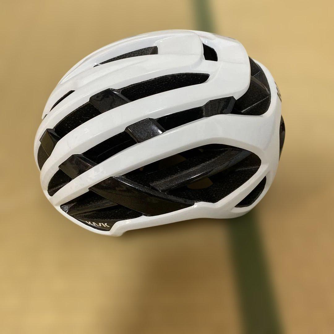 ホワイトKASK