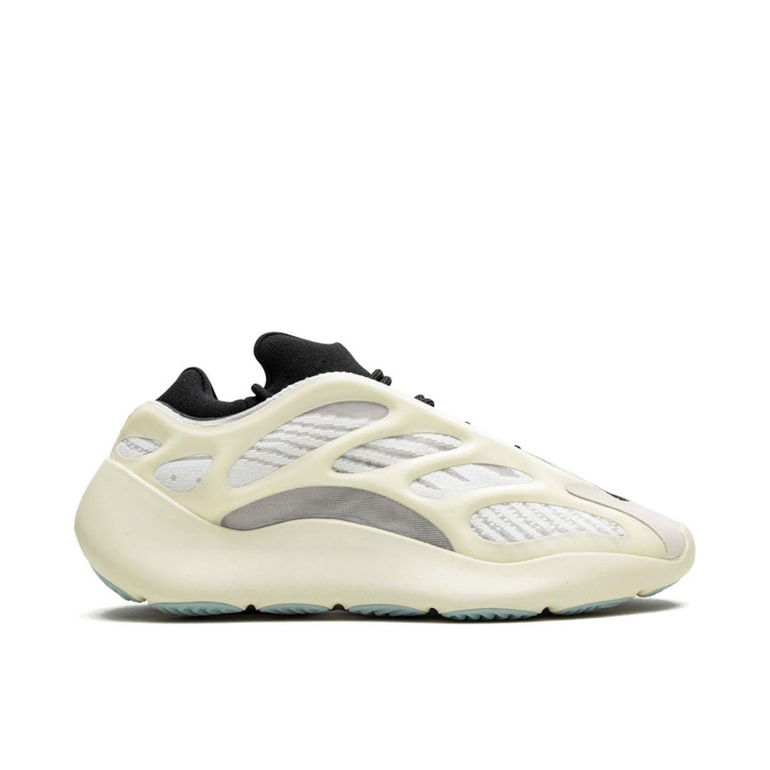 adidas Yeezy Boost 700 V3 ‘Azarl’(箱無し)