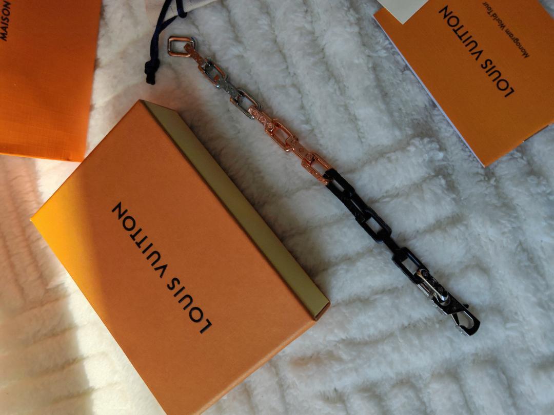 LOUIS VUITTON マルチカラー チェーンブレスレット
