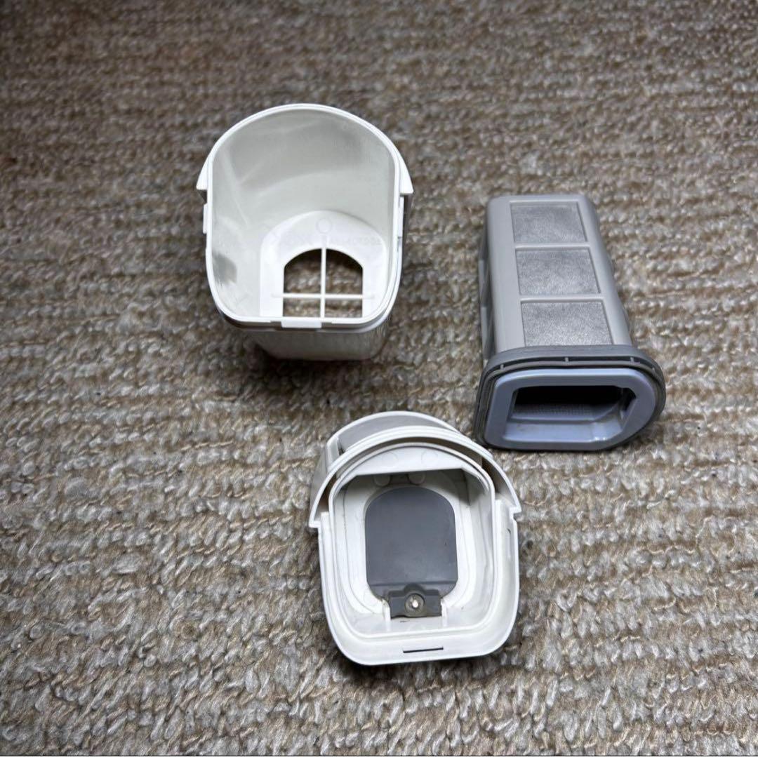 【美品✨2022年製】パナソニック コードレス 掃除機 MC-NS100K