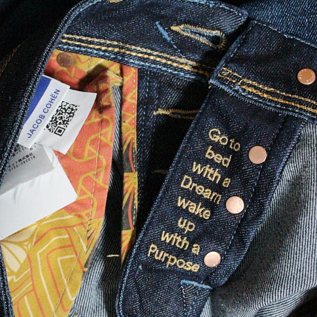 新品 ヤコブコーエン ストレッチスリムフィット デニムパンツ Mサイズ（W78）