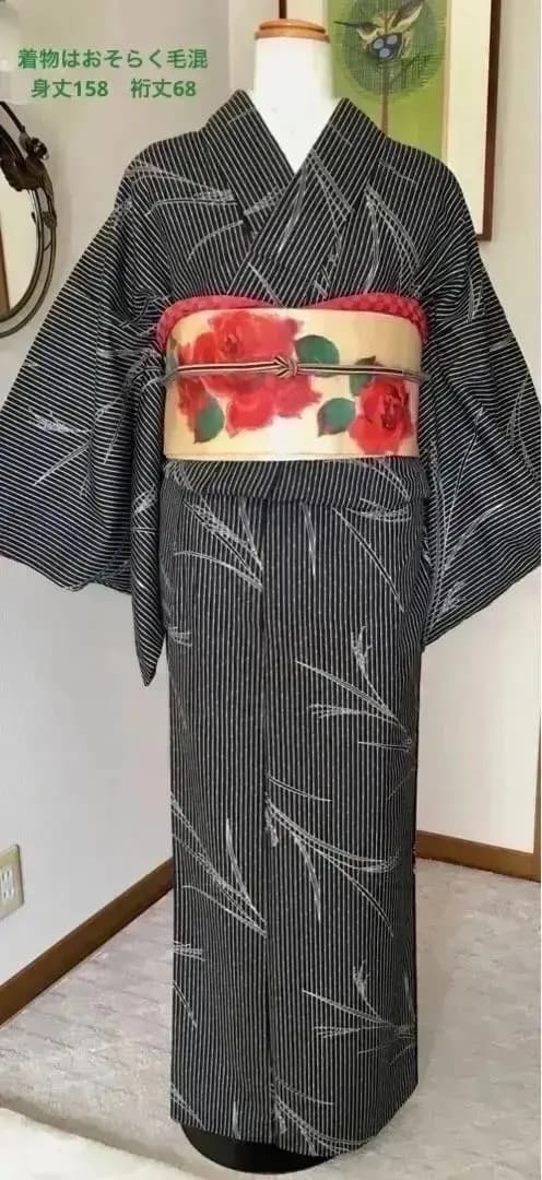 アンティーク 繻子名古屋帯 手描き薔薇の花 絵画的 圧巻の迫力 アンティーク 繻子名古屋帯 手描き薔薇の花 絵画的 圧巻の迫力