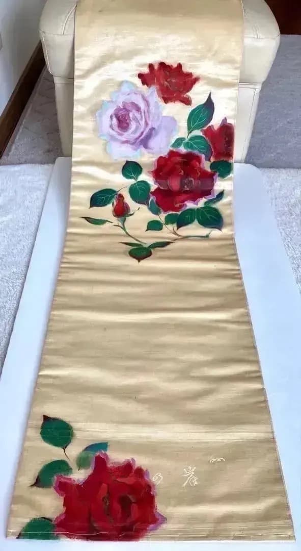 アンティーク 繻子名古屋帯 手描き薔薇の花 絵画的 圧巻の迫力 アンティーク 繻子名古屋帯 手描き薔薇の花 絵画的 圧巻の迫力