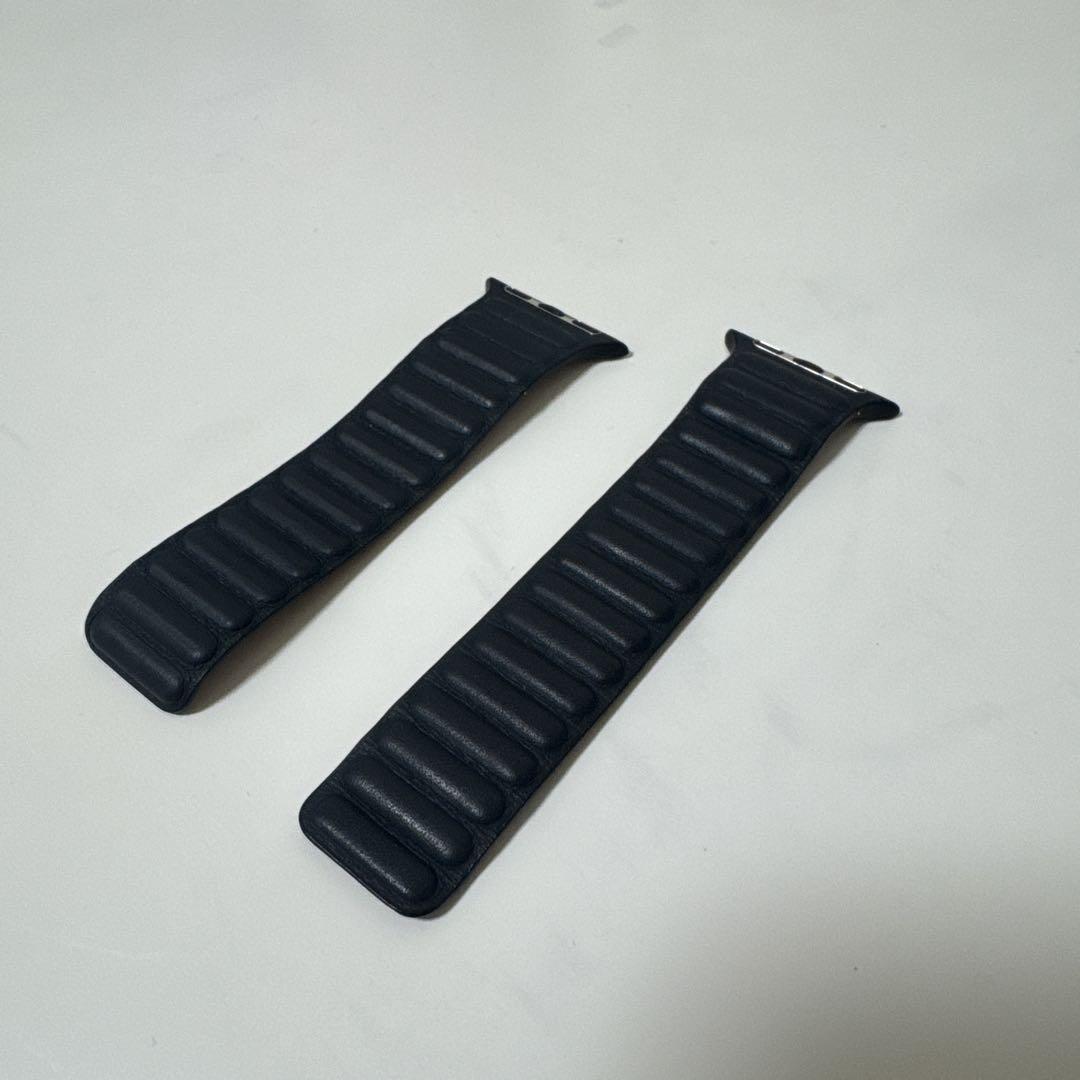 Apple Watch バンド 革 マグネティックリング