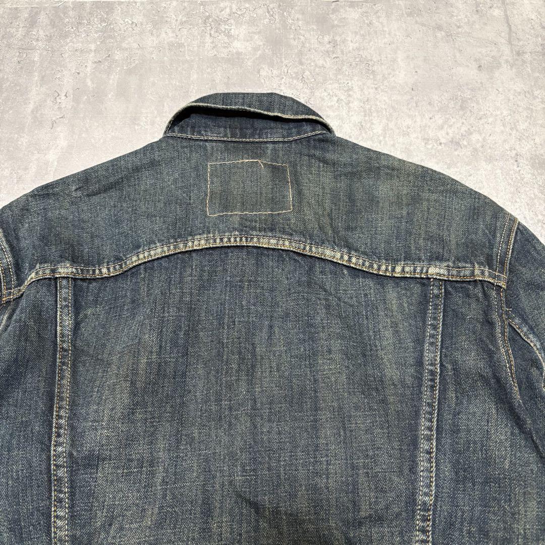 levi's リーバイス　デニム　ジャケット　トラッカー　ジージャン