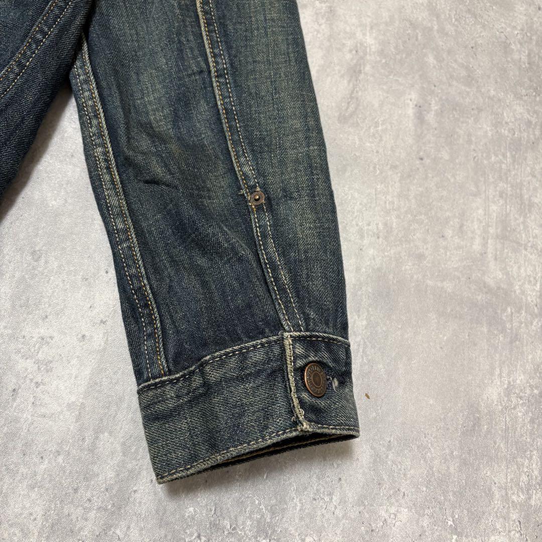 levi's リーバイス　デニム　ジャケット　トラッカー　ジージャン