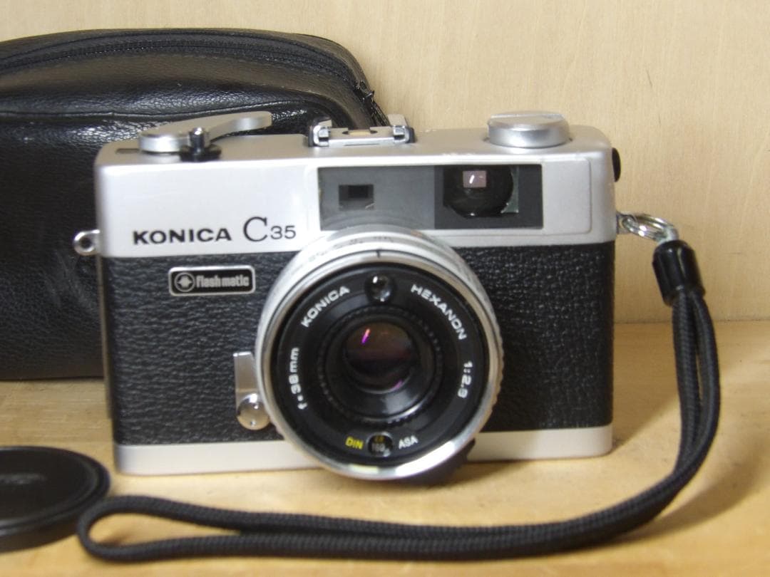 完成品 人気機種 Konica C35 Flash Matic 露出計作動 完動美品