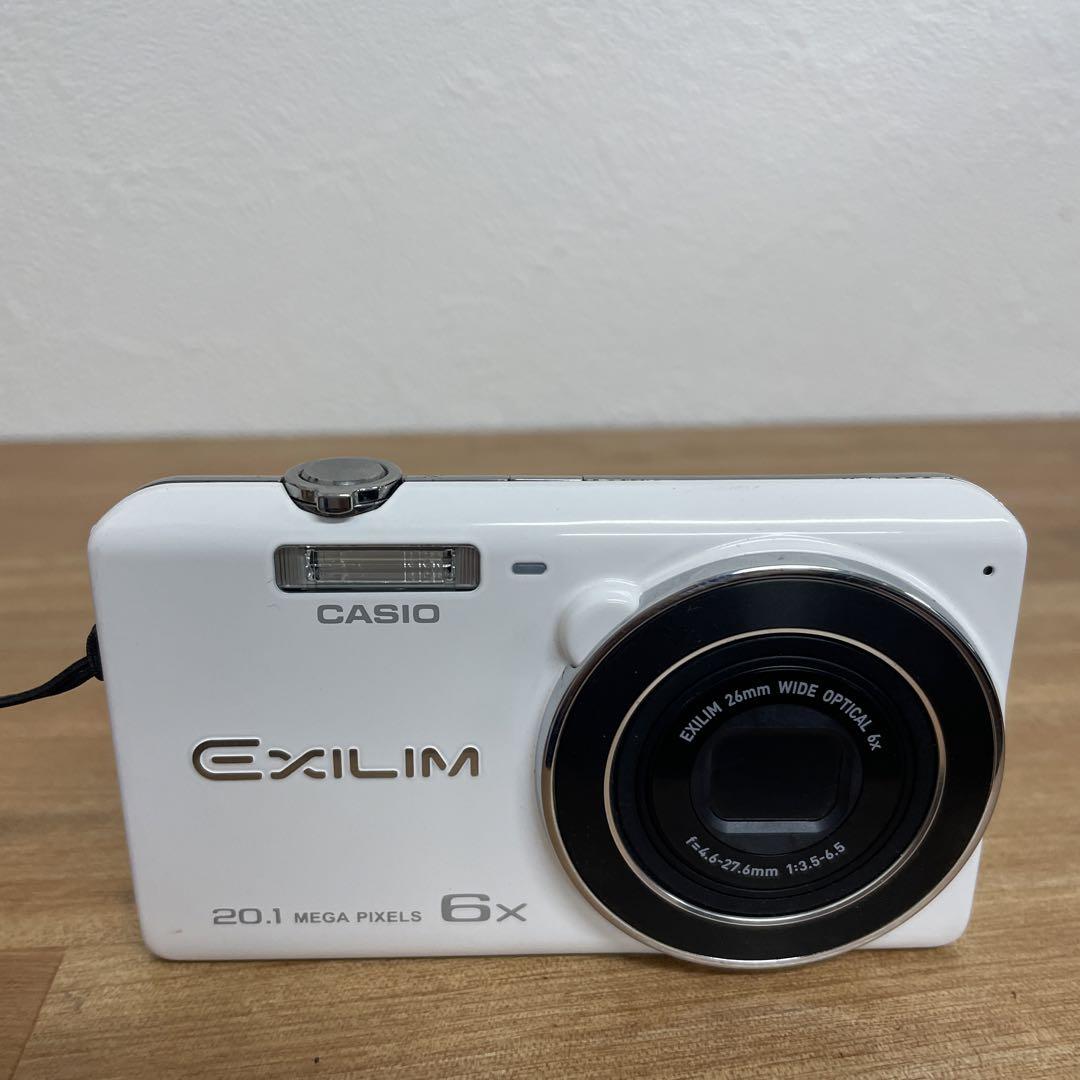 中古　動作確認済　バッテリーなし　CASIO EX-ZS35 デジタルカメラ