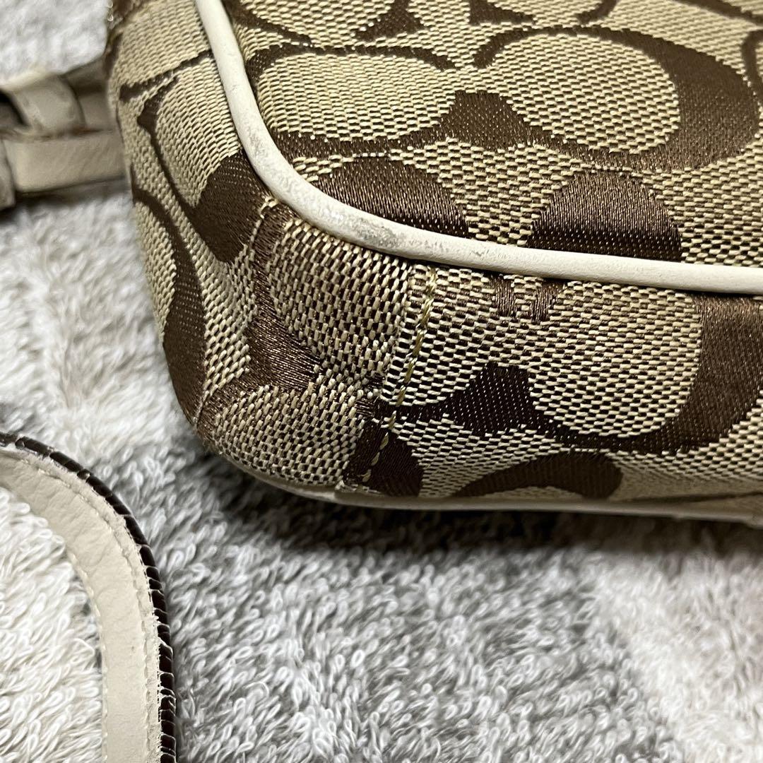 コーチ COACH シグネチャー バッグ ウエストポーチ ボディバッグ コーチ coach ウエストポーチ ボディバッグ シグネチャー - メルカリ