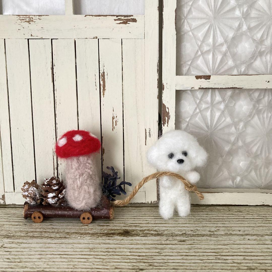 ビションフリーゼ とフラワーカート＊毛糸 羊毛フェルト 犬