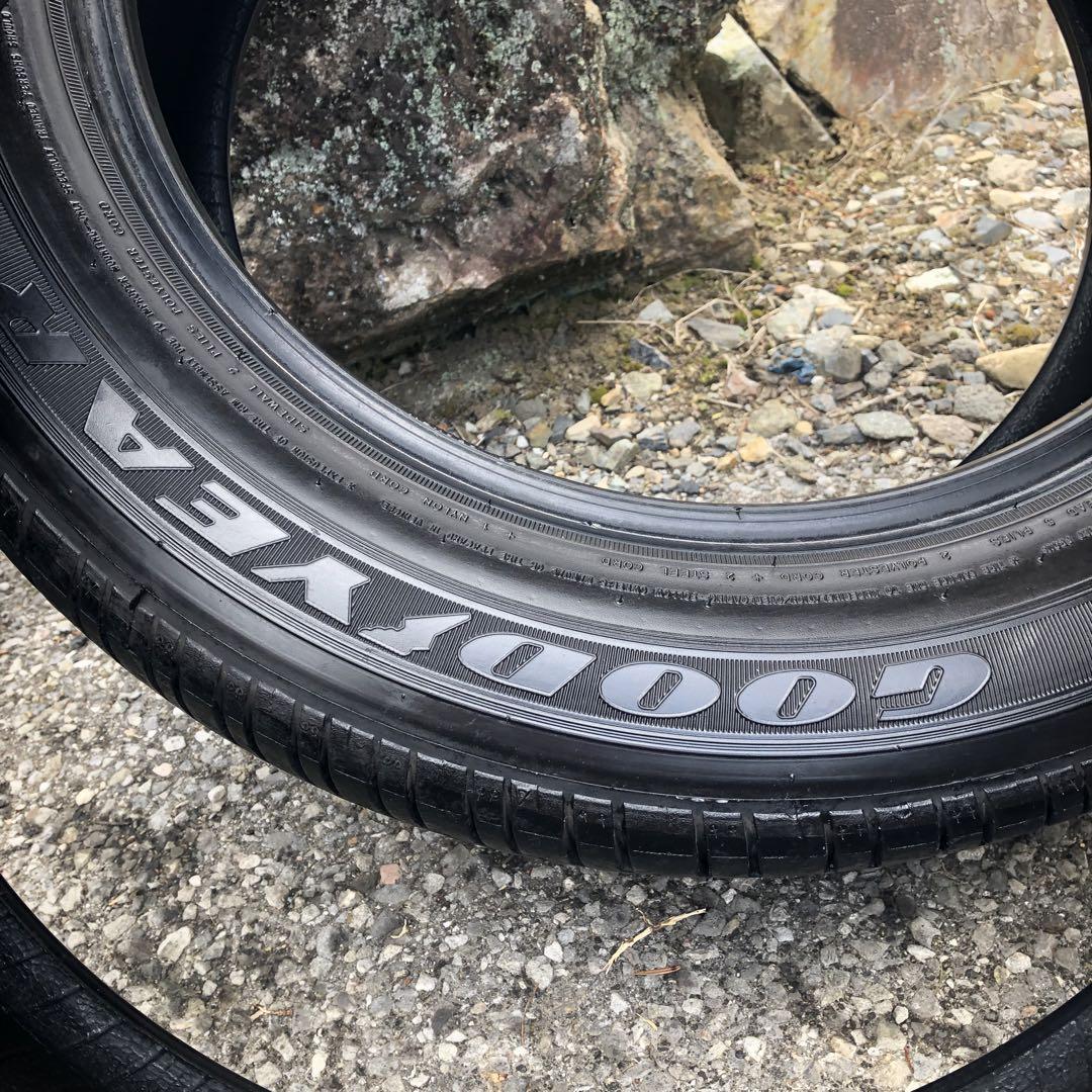 235/55R17 中古タイヤ4本セット