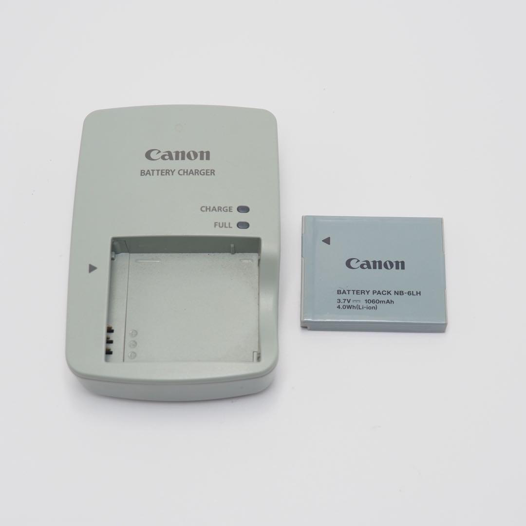 デジタルカメラ Canon SX700 HS 動作良好 付属品あり