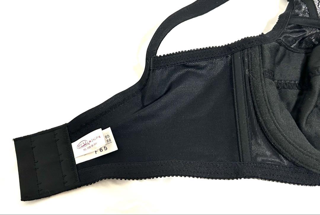 新品 未使用 シャンデール ブラック ブラジャー 下着 F65E95E65C80