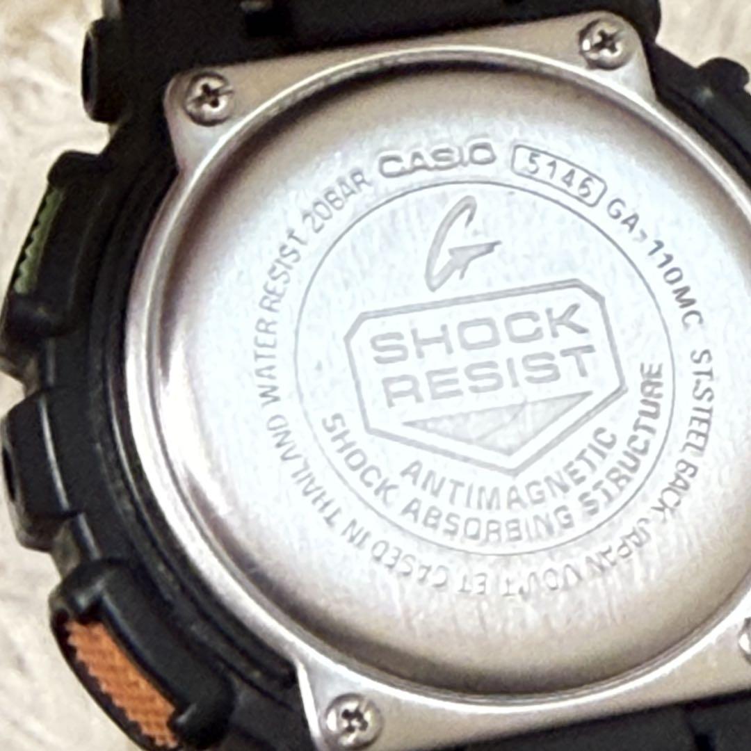 美品 CASIO G-SHOCK GA-110MC ブラック/マルチカラー