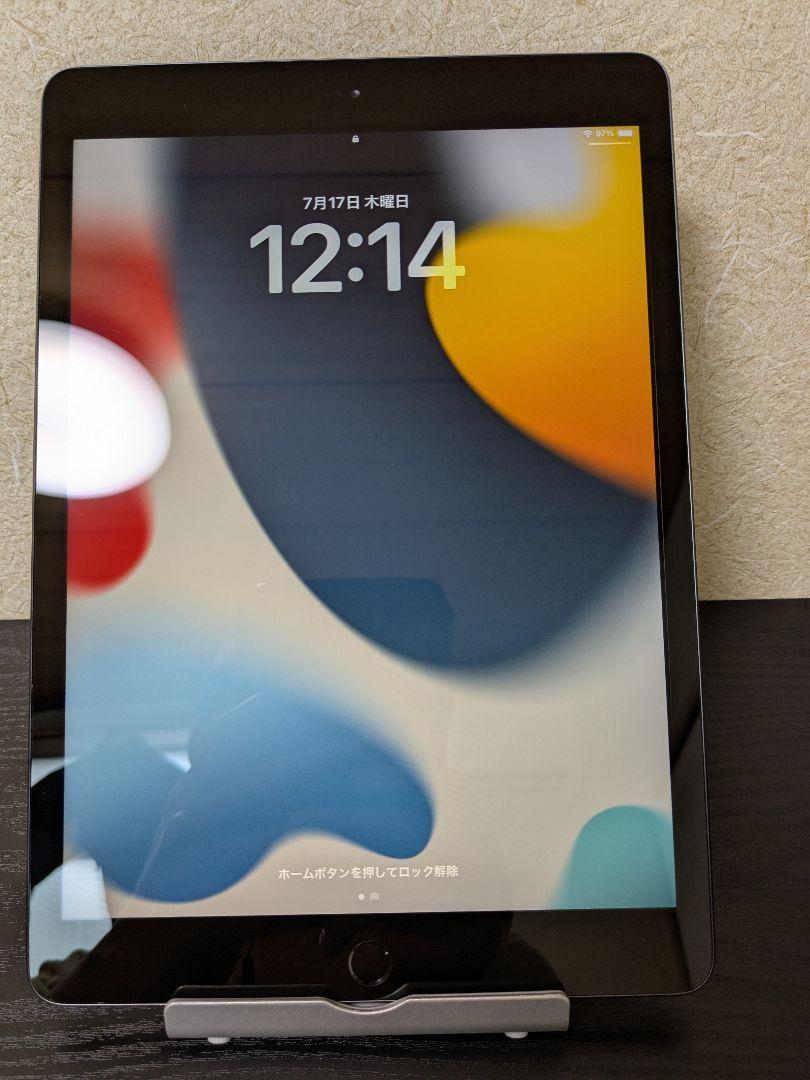 iPad 7世代　32GB バッテリー良好！　最新iOS対応！　コスパ良い Refurbished iPad Wi-Fi+Cellular 32GB - Space Gray (7th