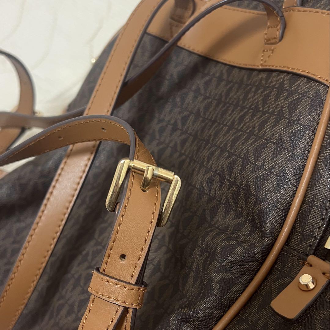 MICHAEL KORS リュック シグネチャー RHEA ZIP バックパック