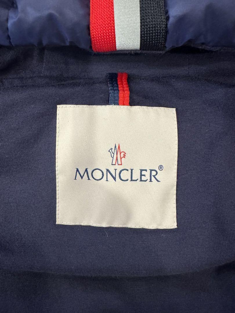 MONCLER(モンクレール)ダウンベスト MONCLER(モンクレール)ダウンベスト