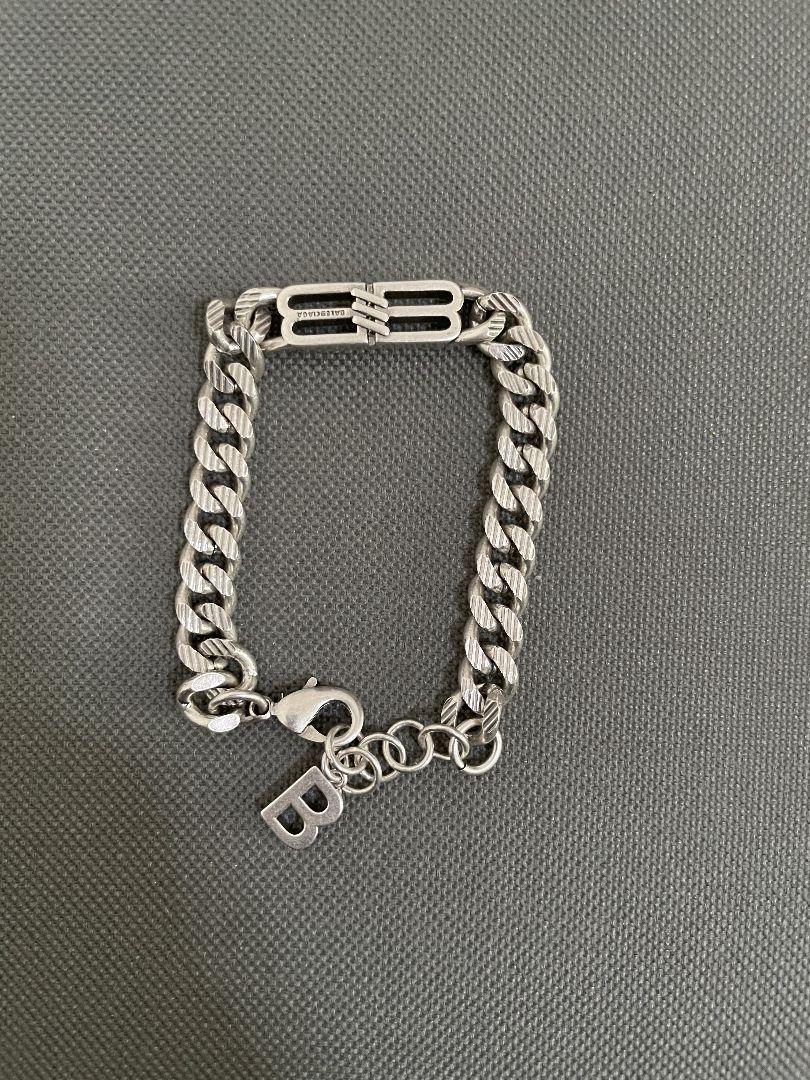 バレンシアガ　ブレスレット メタル　Balenciaga
