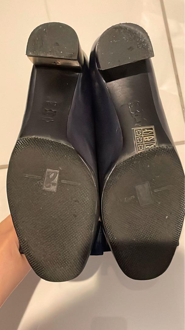 美品　6ハーフ　トリーバーチ　Tory Burch ネイビー ローヒール