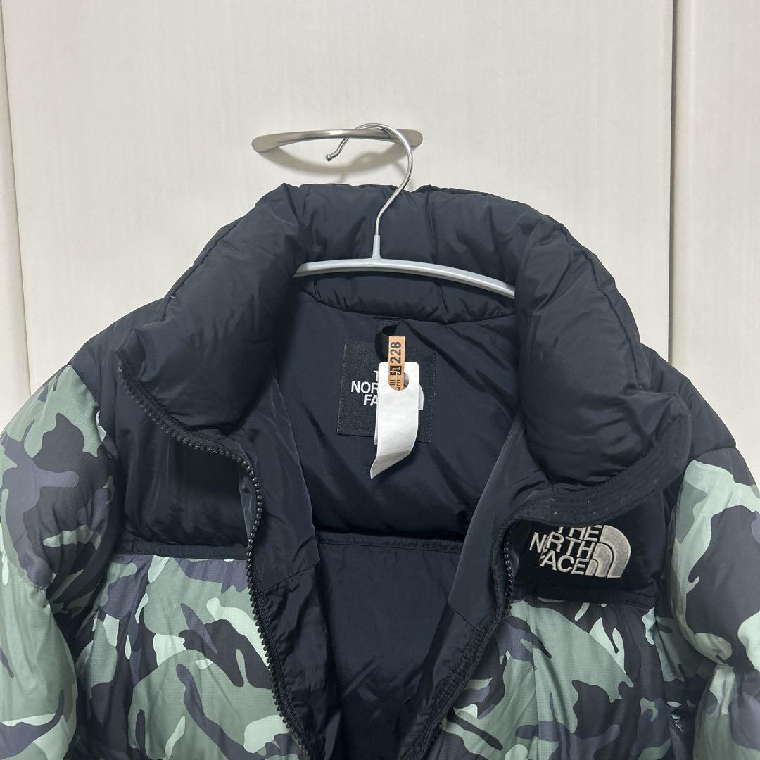 THE NORTH FACE ダウンジャケット ND91842 カモフラージュ