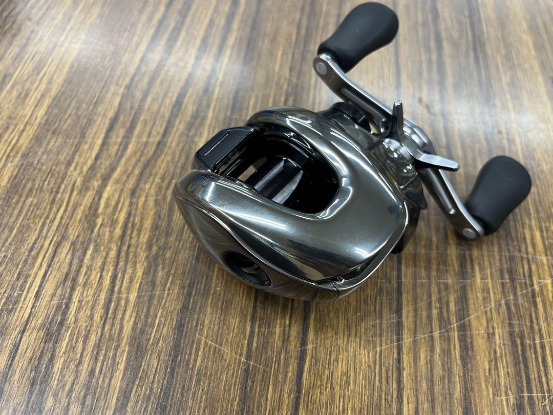 【新品】アンタレス101XG バスリール　ベイトリール