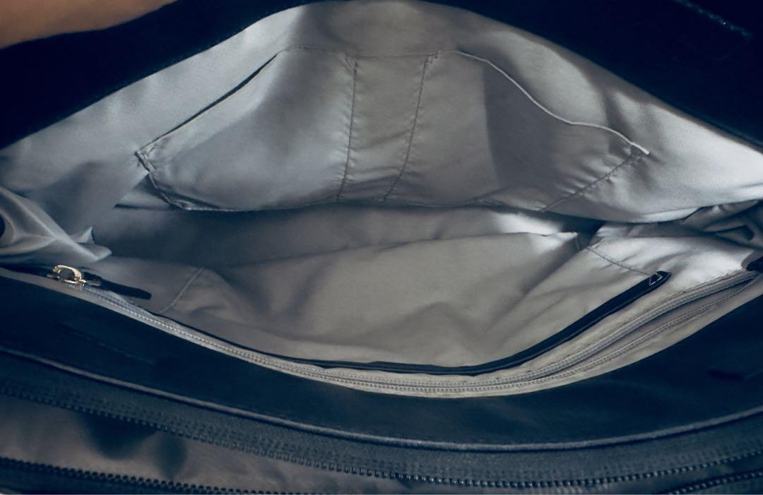 TUMI lvy ビジネスブリーフ