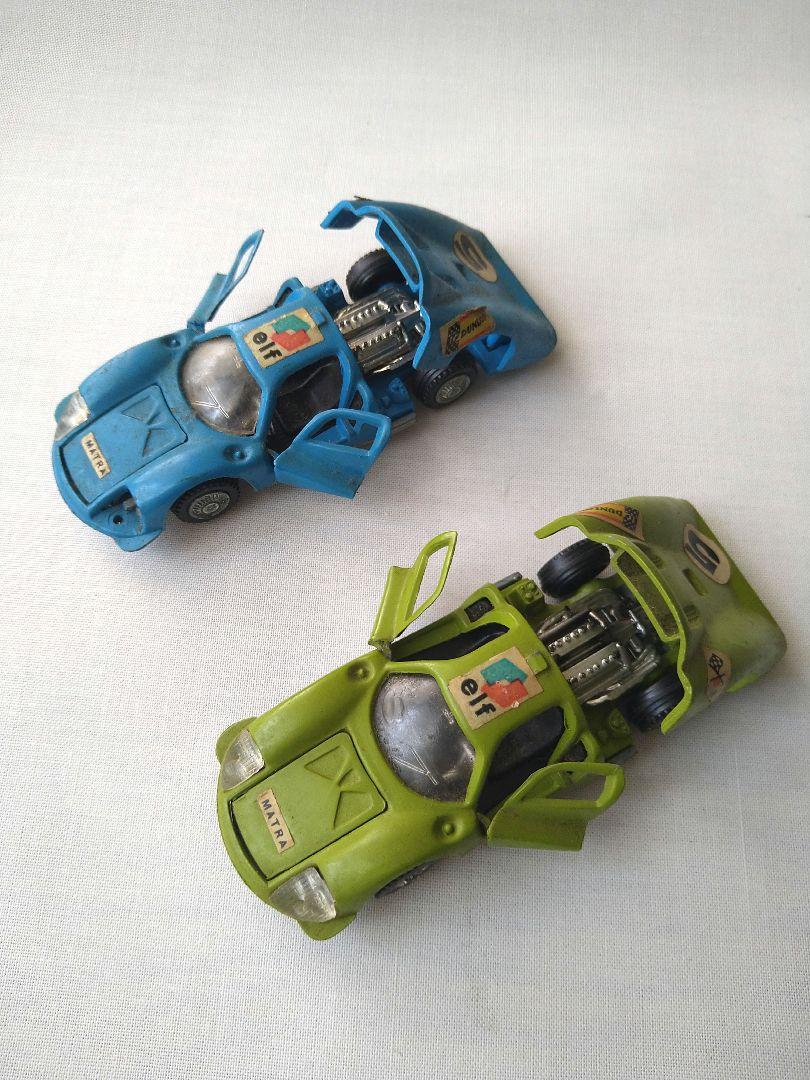 古いミニカー２台　MATRA SPORT 630