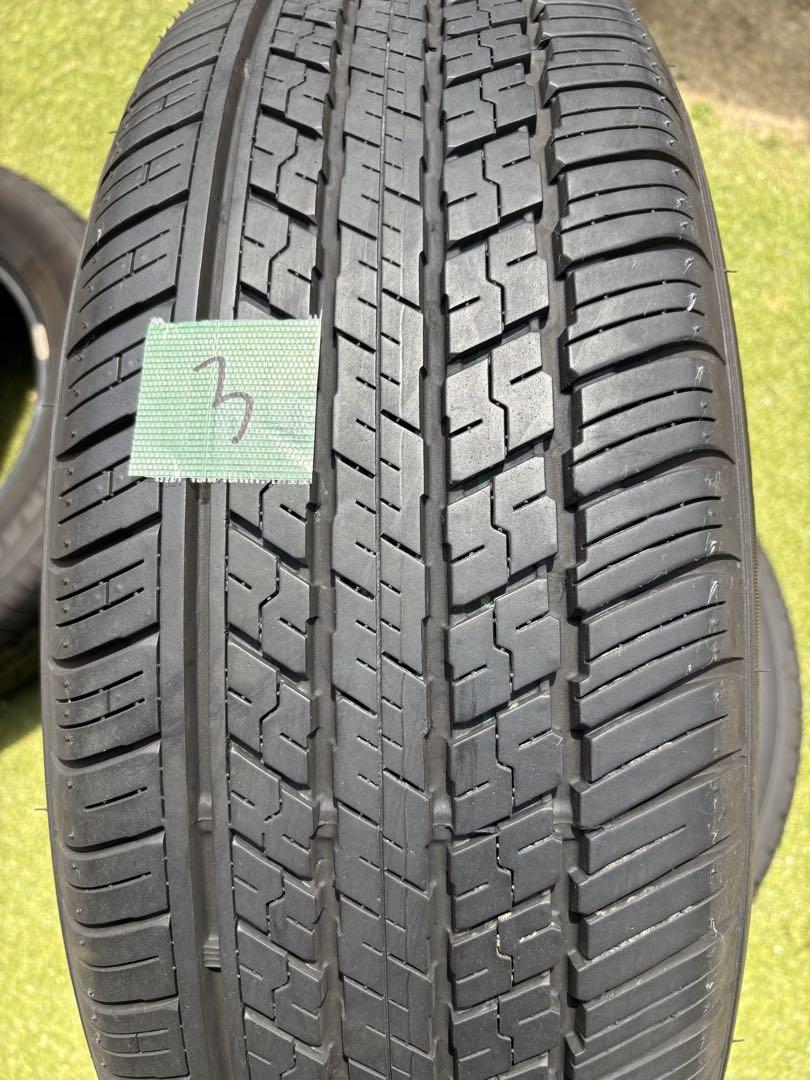 18インチ サマータイヤ 4本セット　新車外し　225/60R18 4本