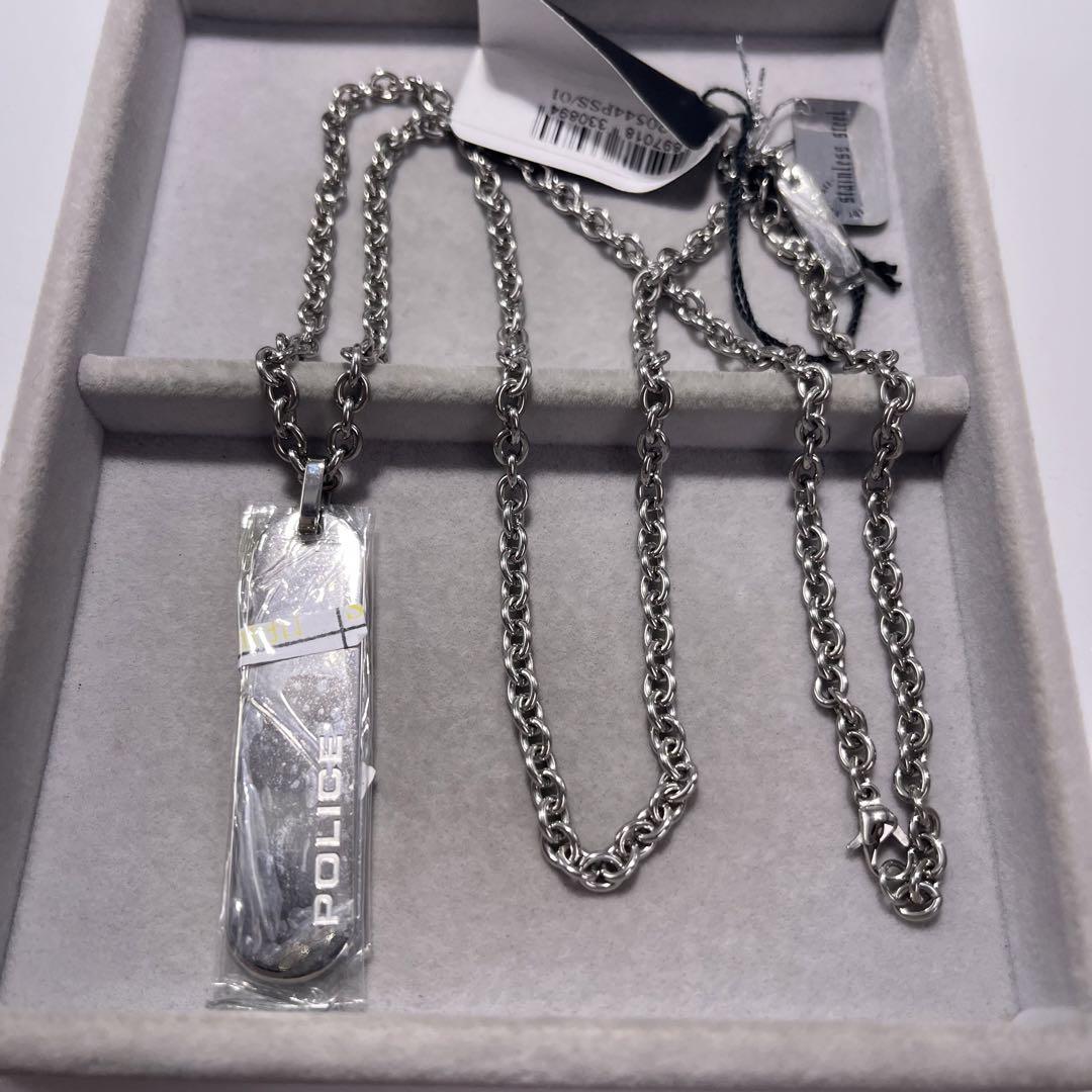 箱付き　police 二つ折り財布　ネックレス　ボールペン　セット　未使用保管品