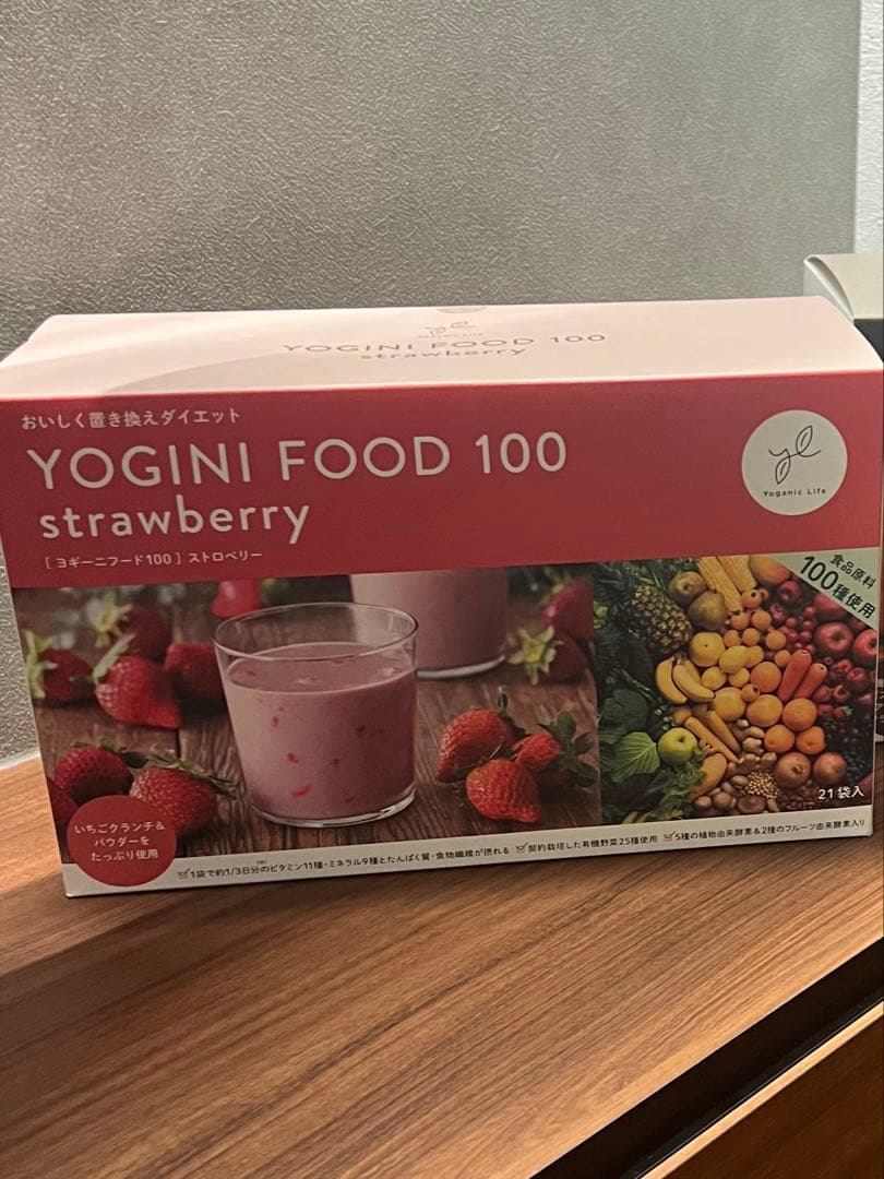 YOGINI FOOD 100 strawberry