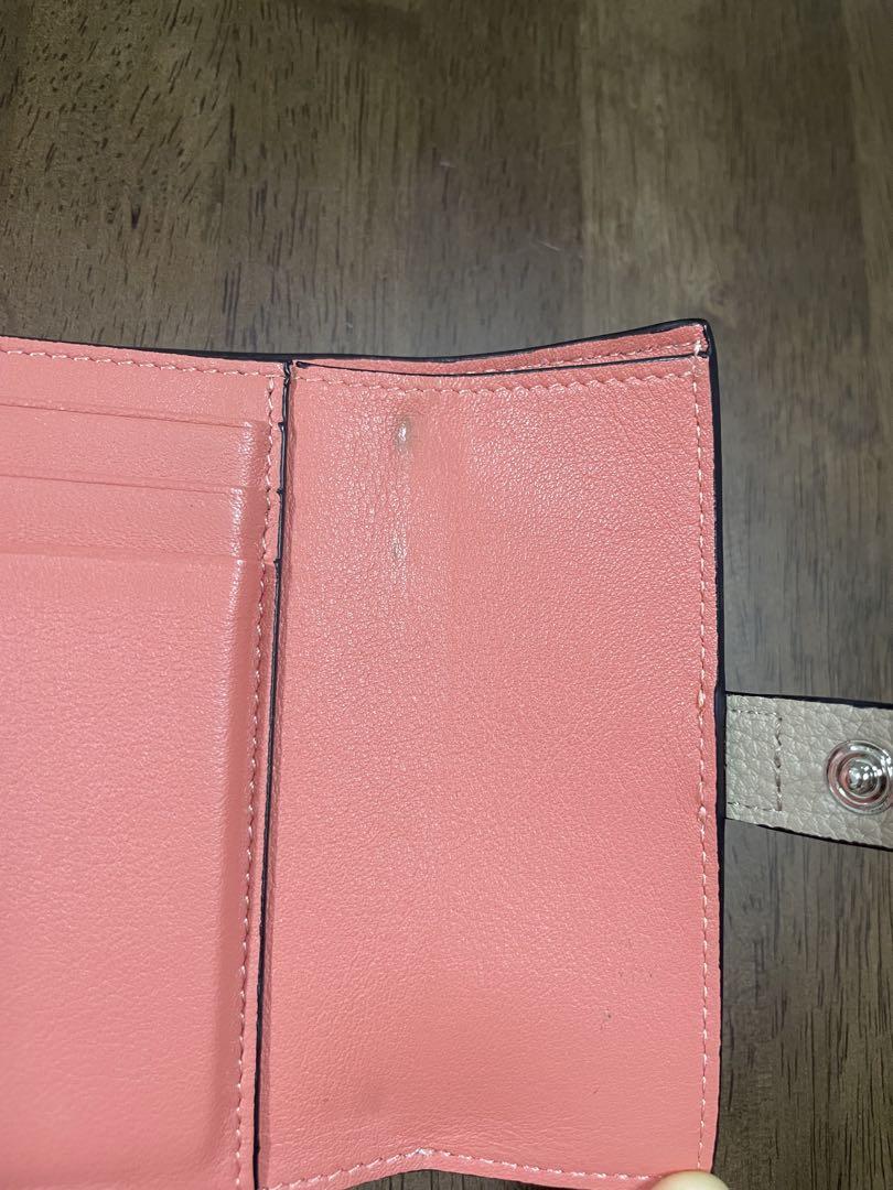 LOEWE アイボリー 三つ折り財布