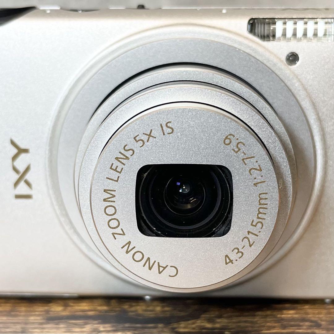 Canon IXY 220F コンパクトデジタルカメラ 付属品多数