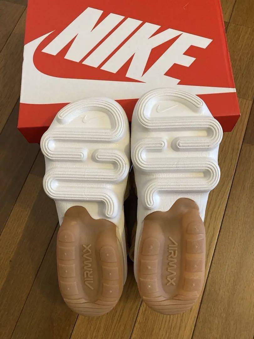 【新品未使用】NIKEエアマックスココサンダル★24㌢★ベージュ★箱あり