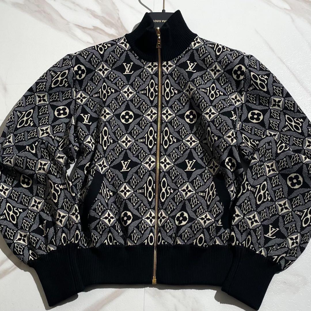 【未使用級/付属品完備】ルイヴィトン モノグラム ジャケット 1854 黒 【未使用級/付属品完備】ルイヴィトン モノグラム ジャケット 1854 黒