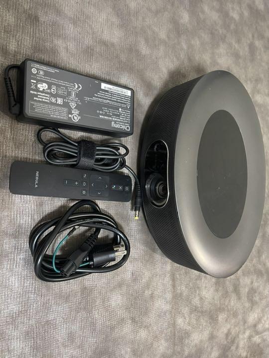 Anker Nebula Cosmos