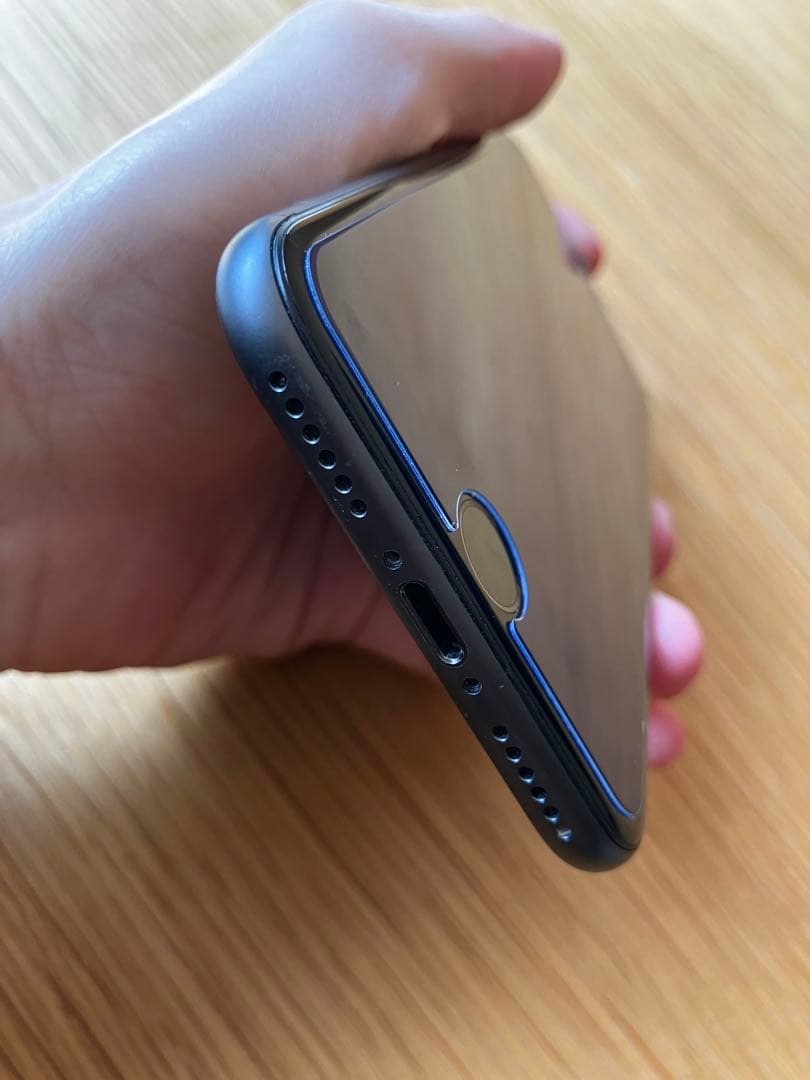 iPhone 8 スペースグレイ 64 GB iPhone 8 64GB - スペースグレイ (SIM