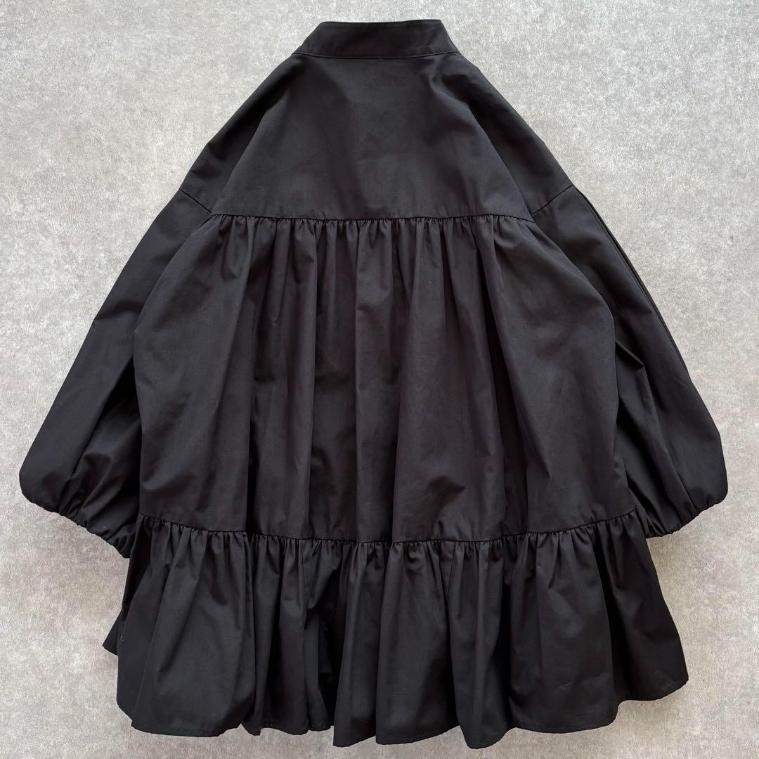 美品 ツルバイマリコオイカワ 24SS Voler パールボタンペプラム