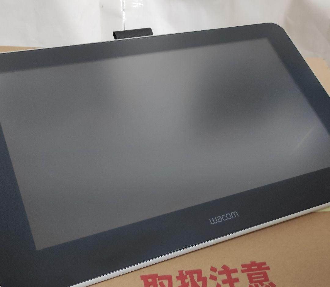 本格派ま!本格派ま!美品 ワコム Wacom One DTC133 W0D 液晶ペン