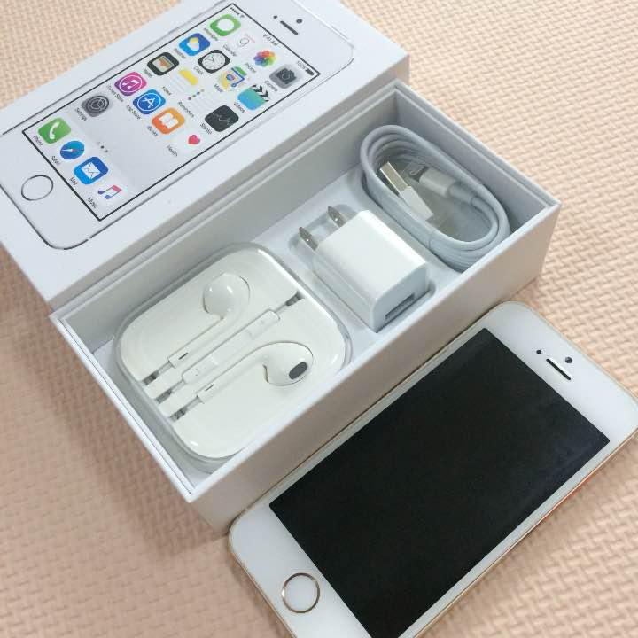【美品】DOCOMO iPhone5S 64GB ゴールド