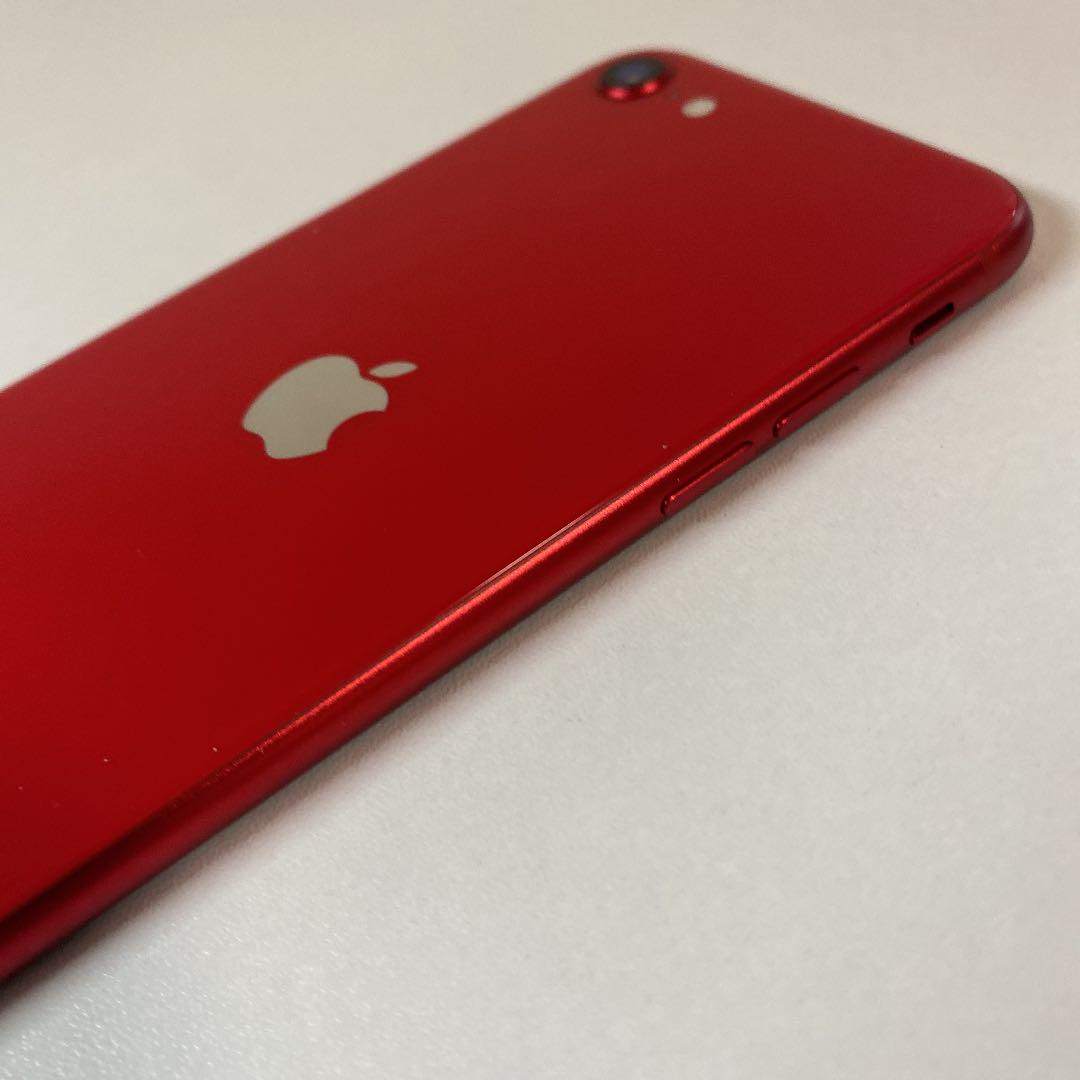 お買い得限定SALE iPhone SIMフリー 99132 F uOCew-m32490216601 SE2レッド 64 GB 正規品人気SALE