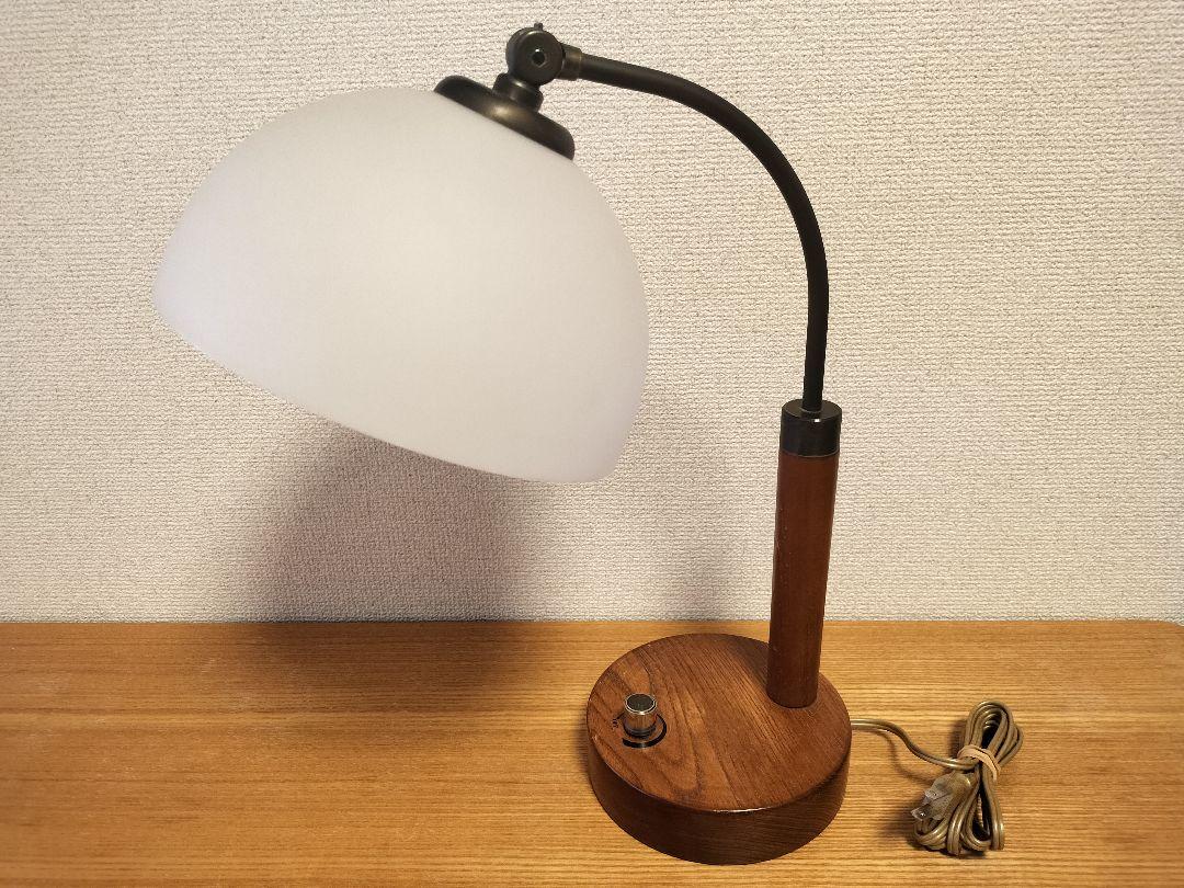 テーブルランプ 無垢 天然木 デスクランプ ヤマギワ製
