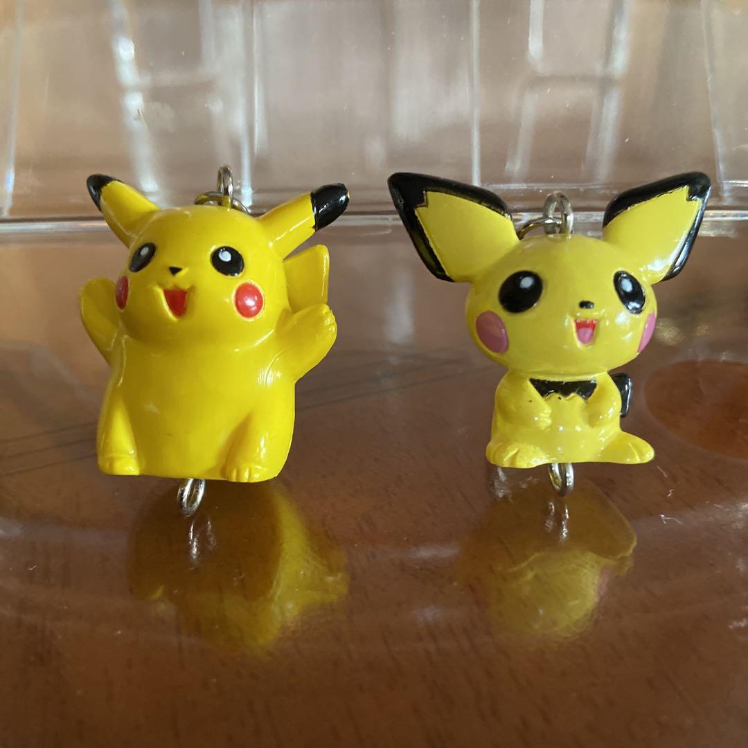 ポケモン フィギュア ピカチュウ ピチュー 連結チャーム BANDAI