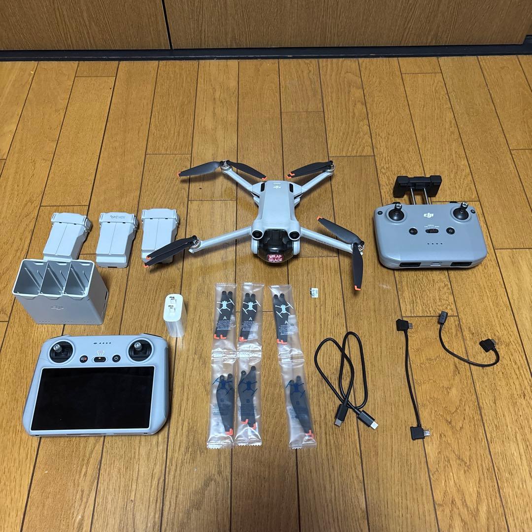 出色の DJI Mini 3 Pro ドローンセット目立った傷や汚れなし