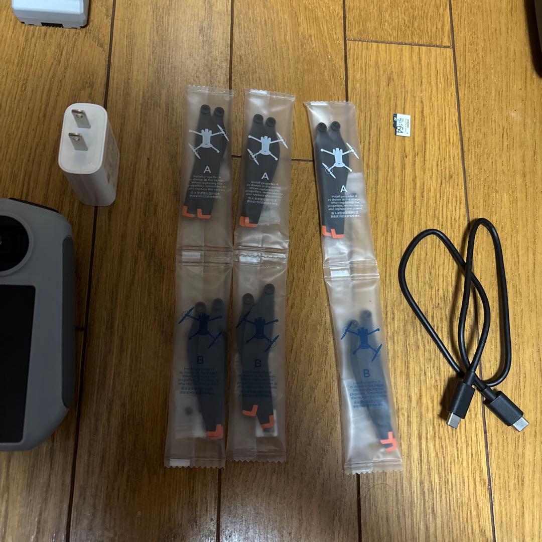 ドローンセット目立った傷や汚れなし