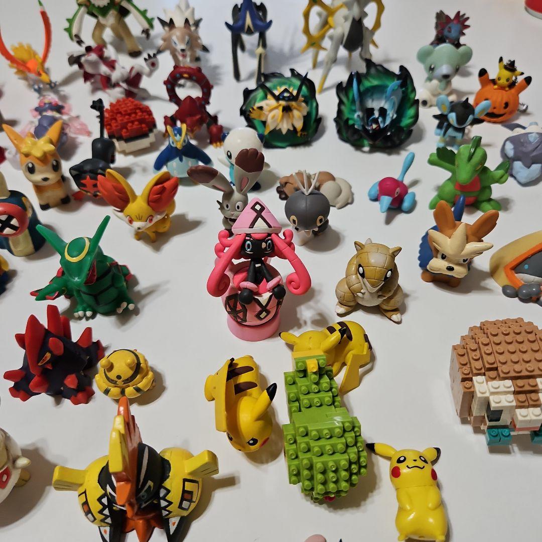 ポケモン フィギュアセット 約90体　ジャンク扱い 希少】 90年代初期 ポケモン フィギュアセット 18体＆コイン1枚