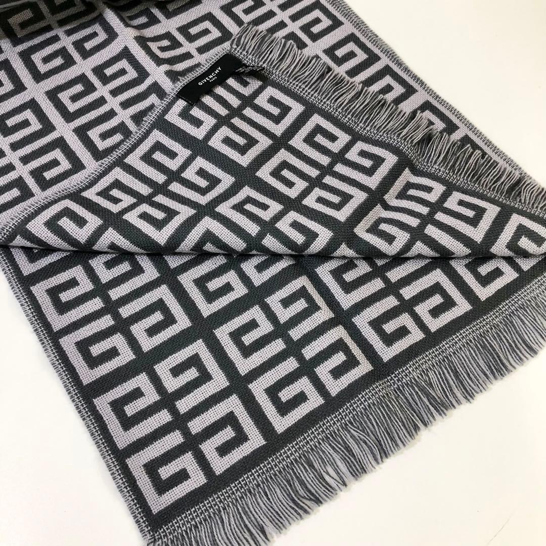 ジバンシー マフラー ロゴ モノクロ 幾何学模様 イタリア製 ウール 3】Givenchy ジバンシー マフラー 総柄 ウール グレー イタリア製
