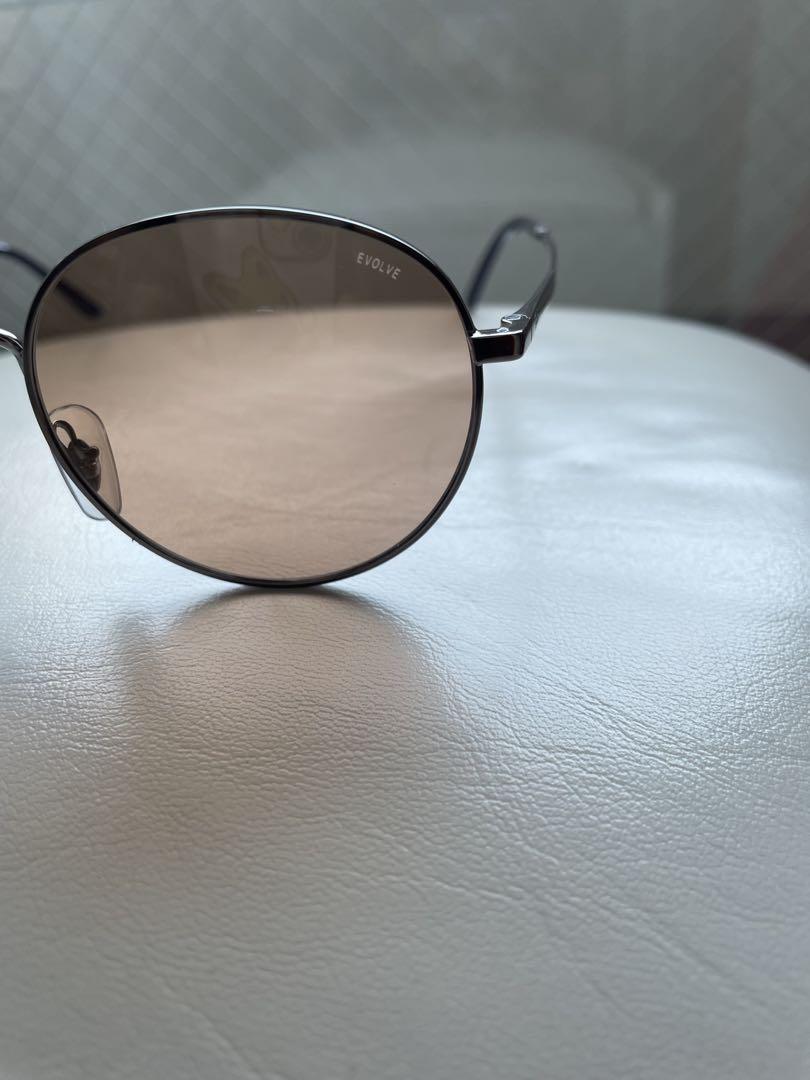 Ray-Ban RB3681 9227Q4 調光レンズ EVOLVE 新品未使用 Ray-Ban RB3681 9227Q4 調光レンズ EVOLVE 新品未使用 - メルカリ