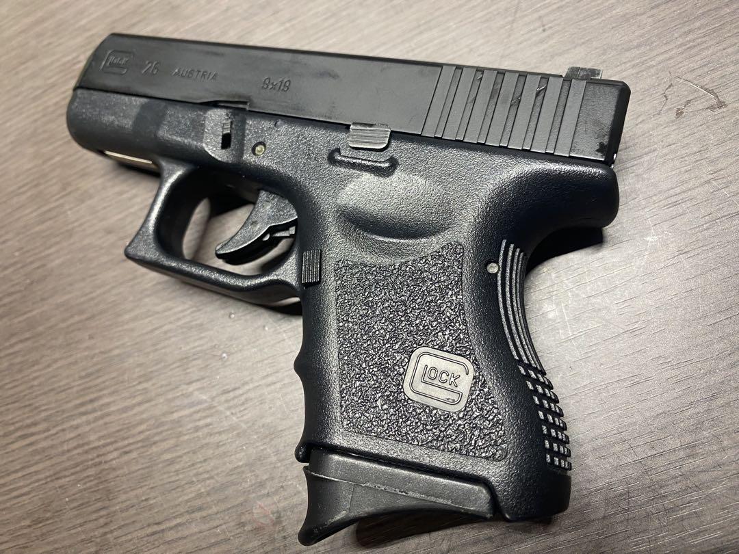 東京マルイ GLOCK26