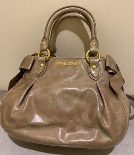 ☆ミュウミュウMIUMIUショルダーバッグ☆